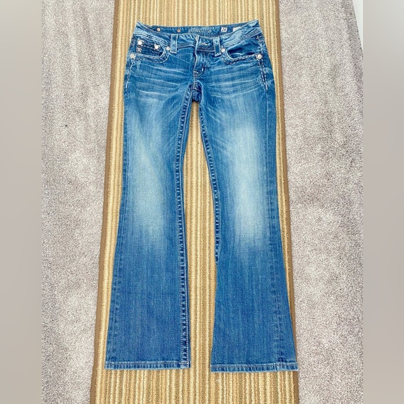 Miss Me boot cut jeans - Picture 3 of 3